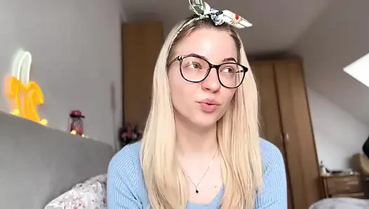 Onu 5329 dolardan ve yeni bir ysl çantasından boşalttim! (findom hikayesi)