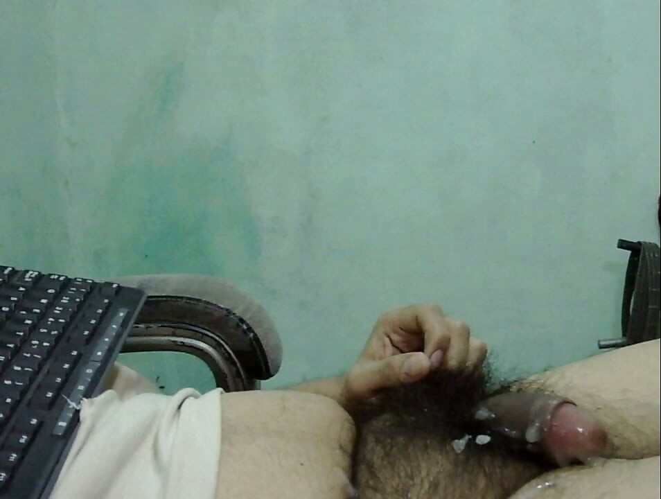 I cum on video call with 24-year-old college student