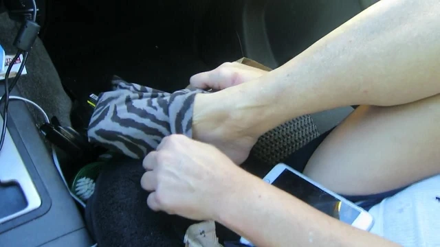 my donald pliner tiger skin boots