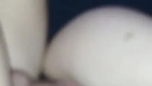 Kız arkadaşım hepsini yutuyor