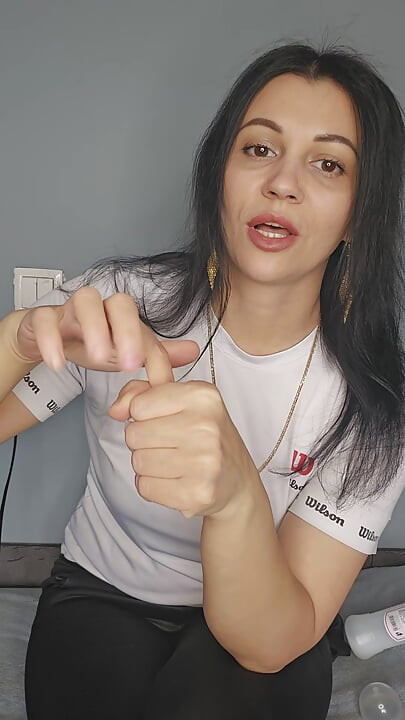 Ich Will Meinen Finger in Deinen Arsch Legen Und Sehen, Wie Du Deinen Eigenen Schwanz Lutscht.