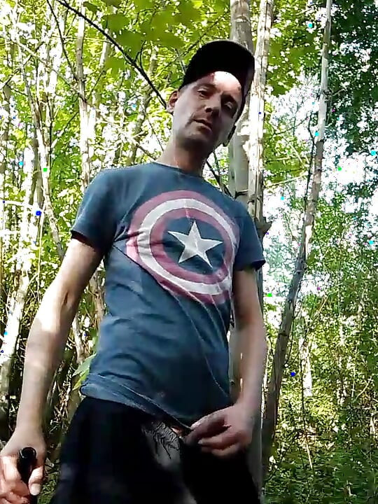 Pissing and jerking off in the park