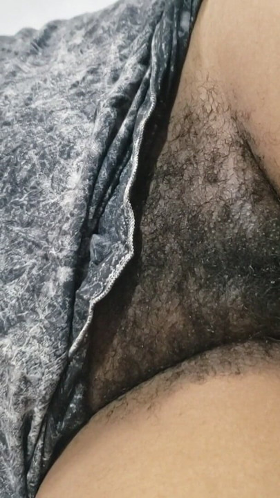 An experienced siren guide you through a mesmerizing session of pure Homemade Sex on the velvet couch | Clip 2