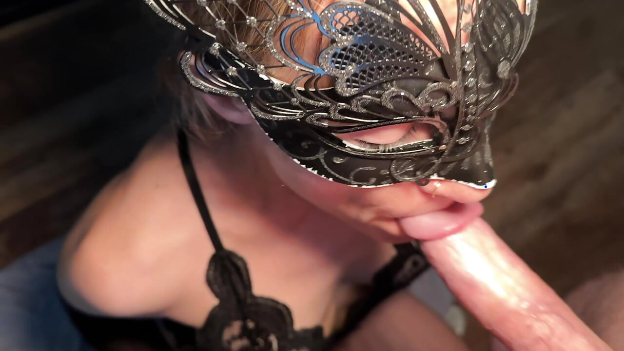 Muie și înghițire a unei încărcături delicioase