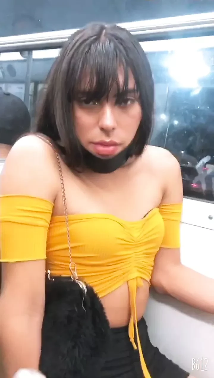 TRANNY NATALIA ΗΧΟΓΡΑΦΗΜΈΝΟ ΣΤΟ ΜΕΤΡΌ - ΕΡΑΣΙΤΕΧΝΙΚΌ ΠΟΡΝΌ