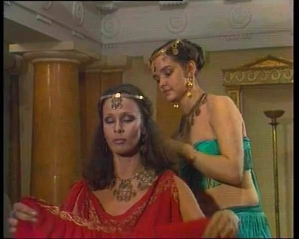 Naked Lyubov Polishhuk in Ezop (1989)