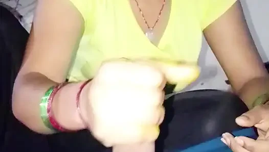 Wasser kam aus der hand des penis des schwagers, desi sexy video, sexy video, sexvideo.
