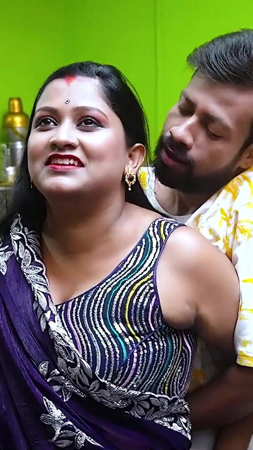 DESI MALLU BHABHI HARDCORE FUCK WITH LOCAL DEBAR AT KITCHEN WHEN SHE WAS ALONE AT HOIME FULL MOVIE ( HINDI AUDIO) | Clip 1
