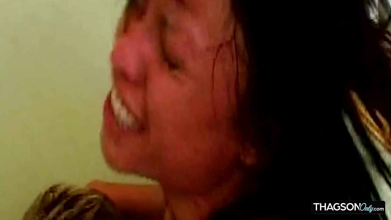 Horny MILF Fingers Her Dripping Wet Pussy to Explosive Orgasm
