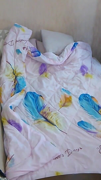 ฉันกําลังแก้ผ้าอาหารเช้าแสนหวานกับเพื่อนรุ่นแม่น่าเย็ดนมใหญ่ของฉัน | คลิป 1