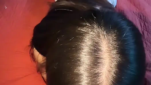 Nogaglola ilk ücretsiz video latin ıslak gırtlağına kadar alma becerilerini gösteriyor