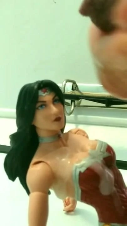 Figure bukkake wonder woman 2