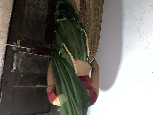 Desi bhabhi village in clothes