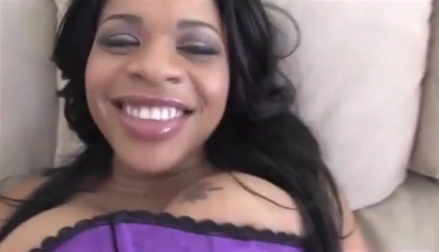 ebony pussy fart