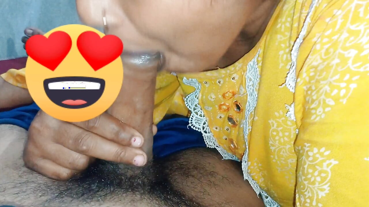 BHABHI SUCKING BIG COCK AND RIDING ON BIG DICK