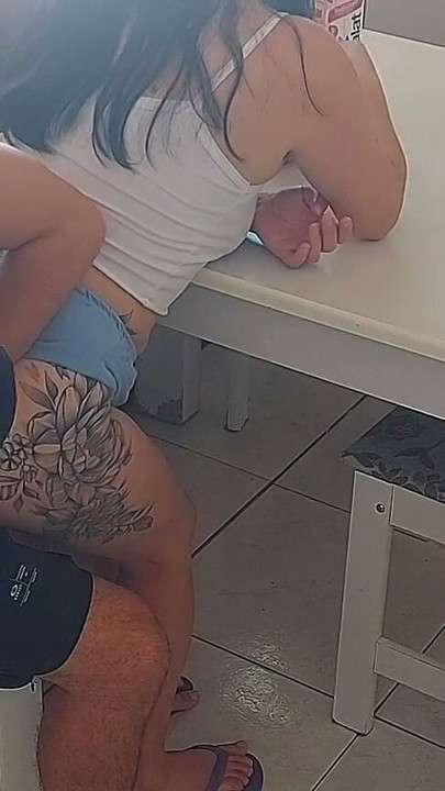 The stepdaughter wanted something more for breakfast, so I gave her pepperoni sausage | Clip 3