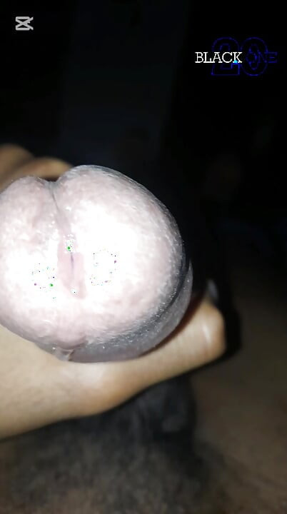 Daddy wants to have hot conversations with you and send you masturbation videos