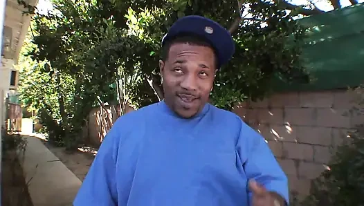 Black monster cock for an hot MILF in L.A.