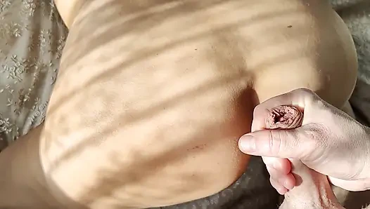 Игривая Мачеха Трахнула Своего Пасынка, Заметив, Что Он Дрочит На Ее Трусики