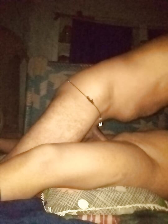 Desi bhabhi ki hard chudai chut se pani nikal diya