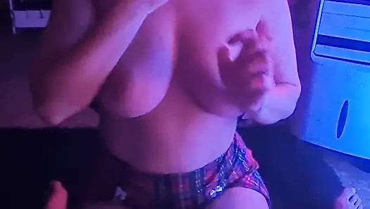 A milf who these how to turn up the heat