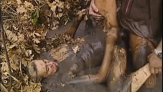 im schlamm gefickt! (Full Movie)