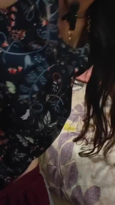 Pati se baahut din baad maje kiye | Clip 1