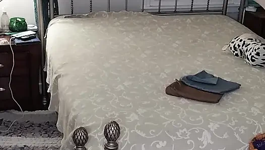 Hot MILF BBW Makes Her Bed Then Masturbates And Has A Good Orgasm!