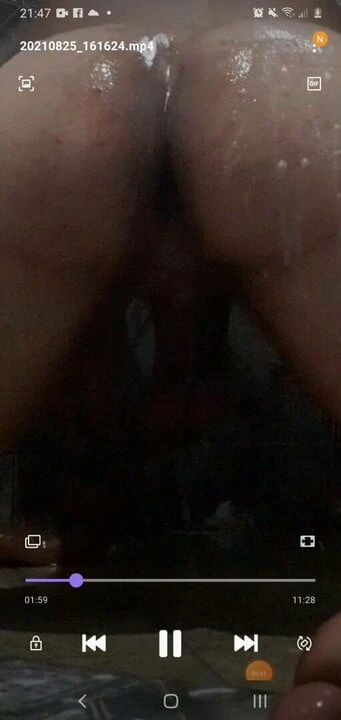 Cuzudo querendo pica gigante