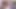 Kızıl saçlı orta yaşlı seksi kadın edepsizce konuşuyor ve seksi dudaklarını ve azgın yüzünü azdırıyor