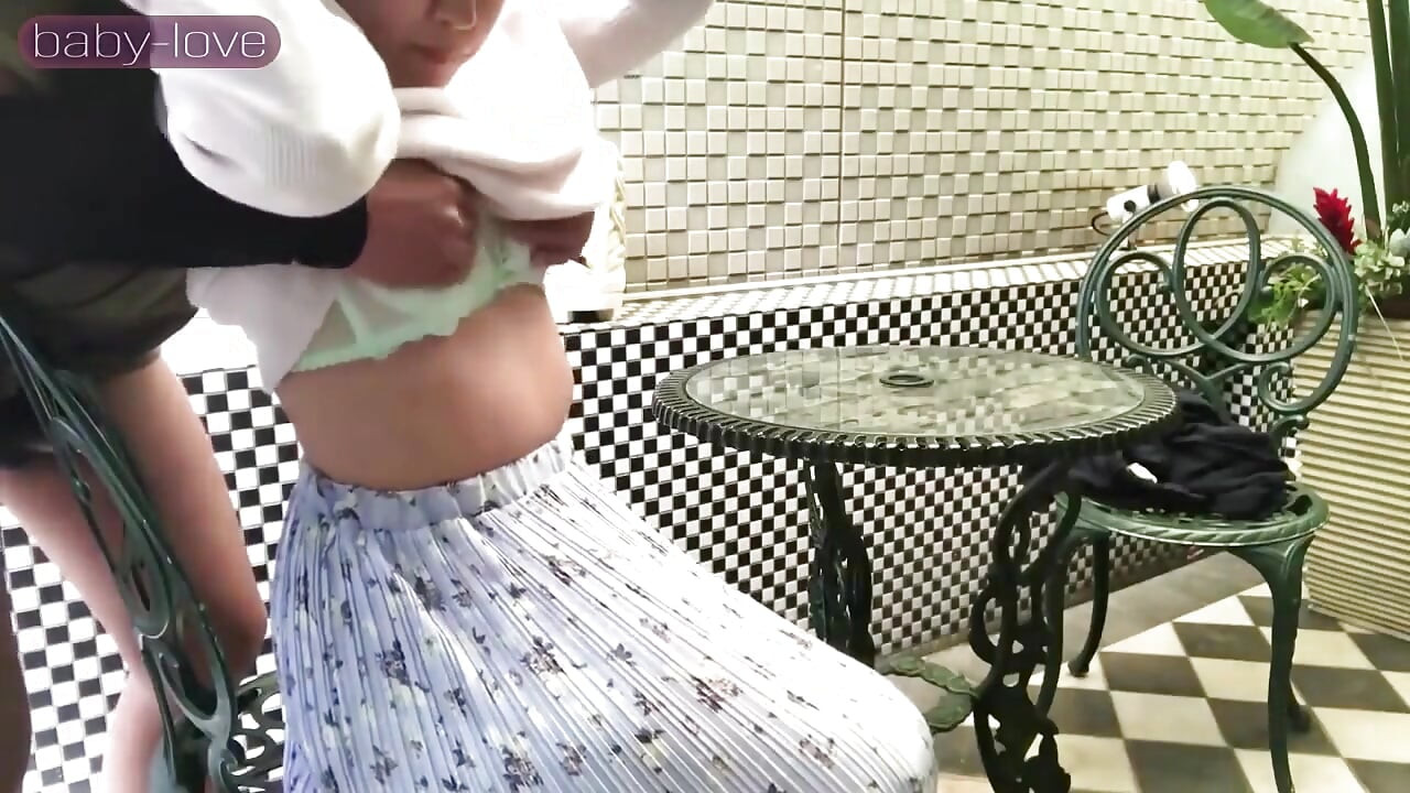 Private Shoot with a Classy Married Beauty Outdoor Play and a Creampie From Behind