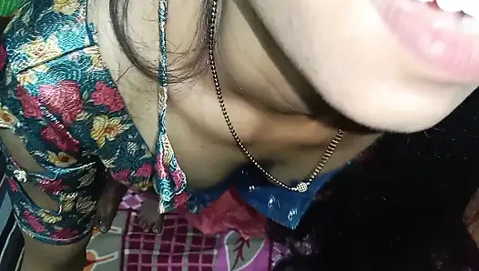 Güzel Seksi Baldızı ağzına Bir Elbiseyle Bağlıktan Sonra Sikiyor