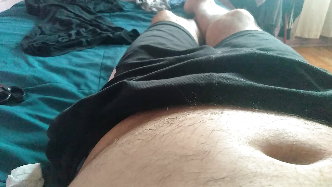 Mature man wants a bottom for some good rough sex
