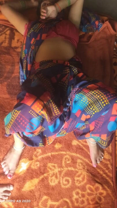 Indian bhabhi Ne devar ke sath chud gai bhabhi Ne devar ka land ka Pani nikal liya Hindi audio viral