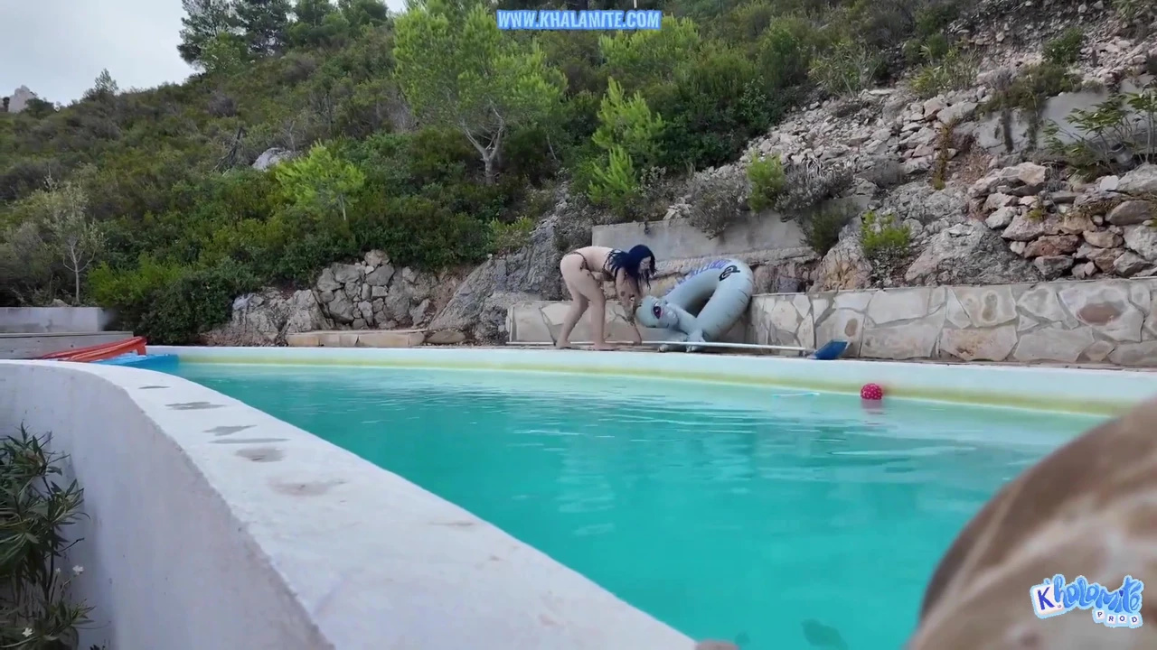 I Fuck the Guy From the Pool in Marseille – Voyeur POV Hard French Fuck