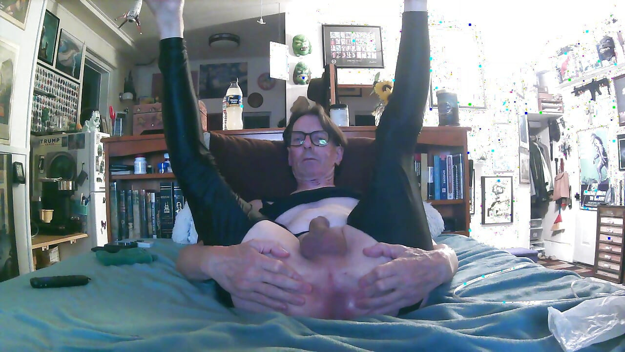 Kevinstockings uses the webcam