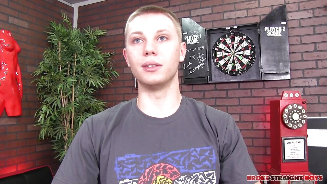 Zak Parker Loses His Ass Cherry Online