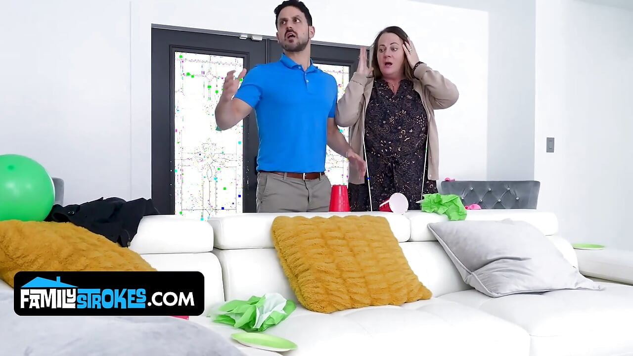 Stepdad and Stepson Share the Hottest Girl From the After Party in Secret