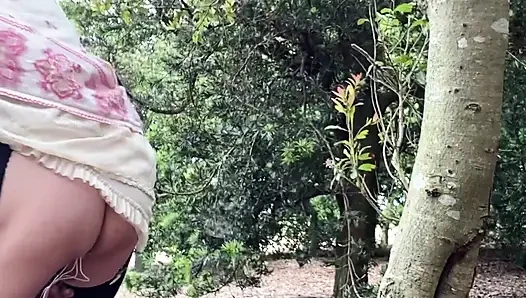 No253 Outdoor Pee in the Forest