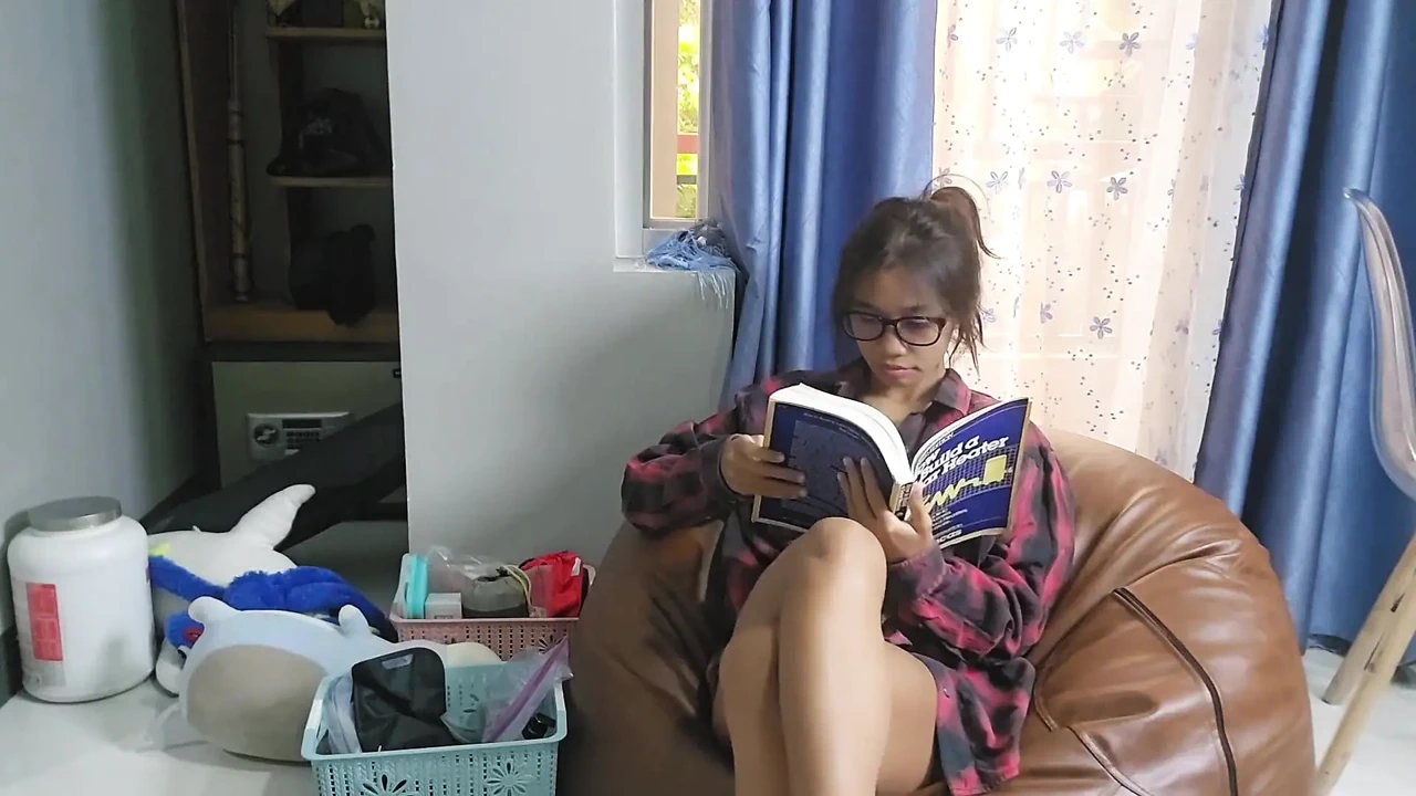 Your Girlfriend's Stepdaughter