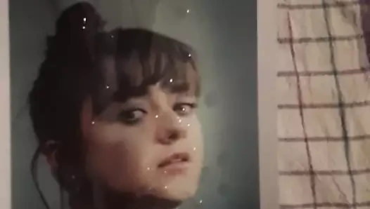 Maisie Williams Big Cumshot Tribute