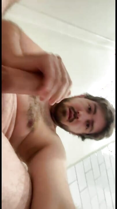 暴露されたファゴット・ルーク・ゲイ・ポルノ