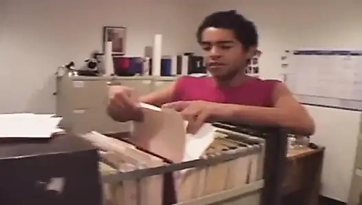 O, Yüzünü siktiren Fransa'dan özel bir bebek