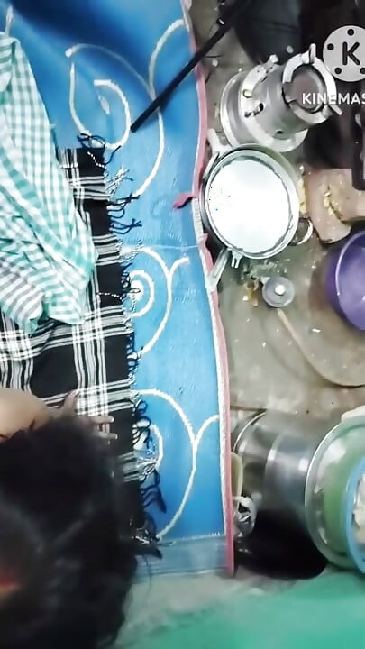 Bhabhi ghar pe thi Akeli Devar Ne Uthaya Opportunity Ka Labh Aur Dal Diya Bhabhi Ke Muh Mein Apna Ling Aur Giraya Bhabhi Ke Muh Mein Apna Ling Ka Pilaya Bhabhi Ko P
