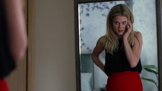 Rachael taylor - &#39;&#39;jessica jones&#39;&#39; s2e02