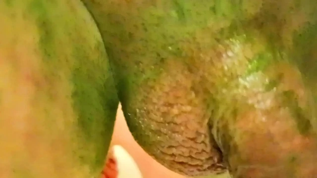 DJ Phuzzy - Green Peen