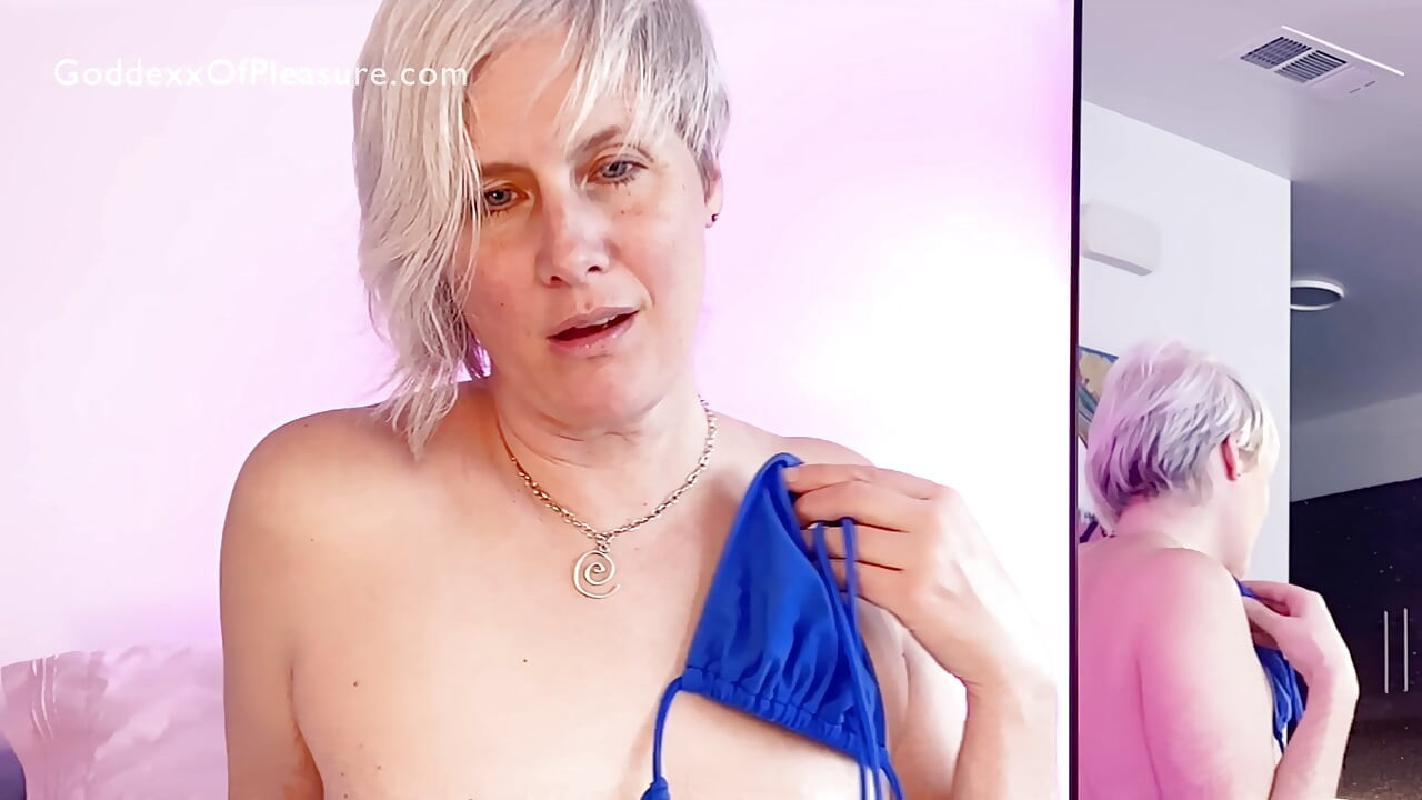 Helping Mommy Pick Out The Best Bra While She Tells Me How To Touch Myself & Cum JOI CEI