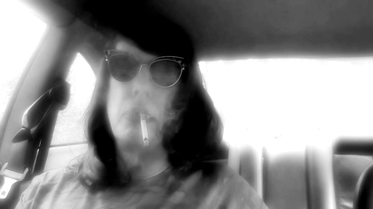 YOUR RED HEAD AUNT RUTHIE DESTROYS A MARLBORO 100 IN HER CAR
