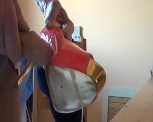 Cum o pink high heels