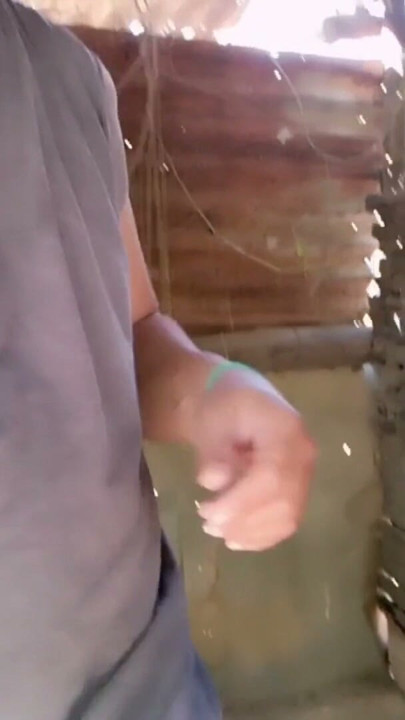 UNSATISFIED NEWLY MARRIED TEEN CHEAT WITH THE HIS GARDENER AND FUCK ON VACANT NIPA HUT | Clip 1